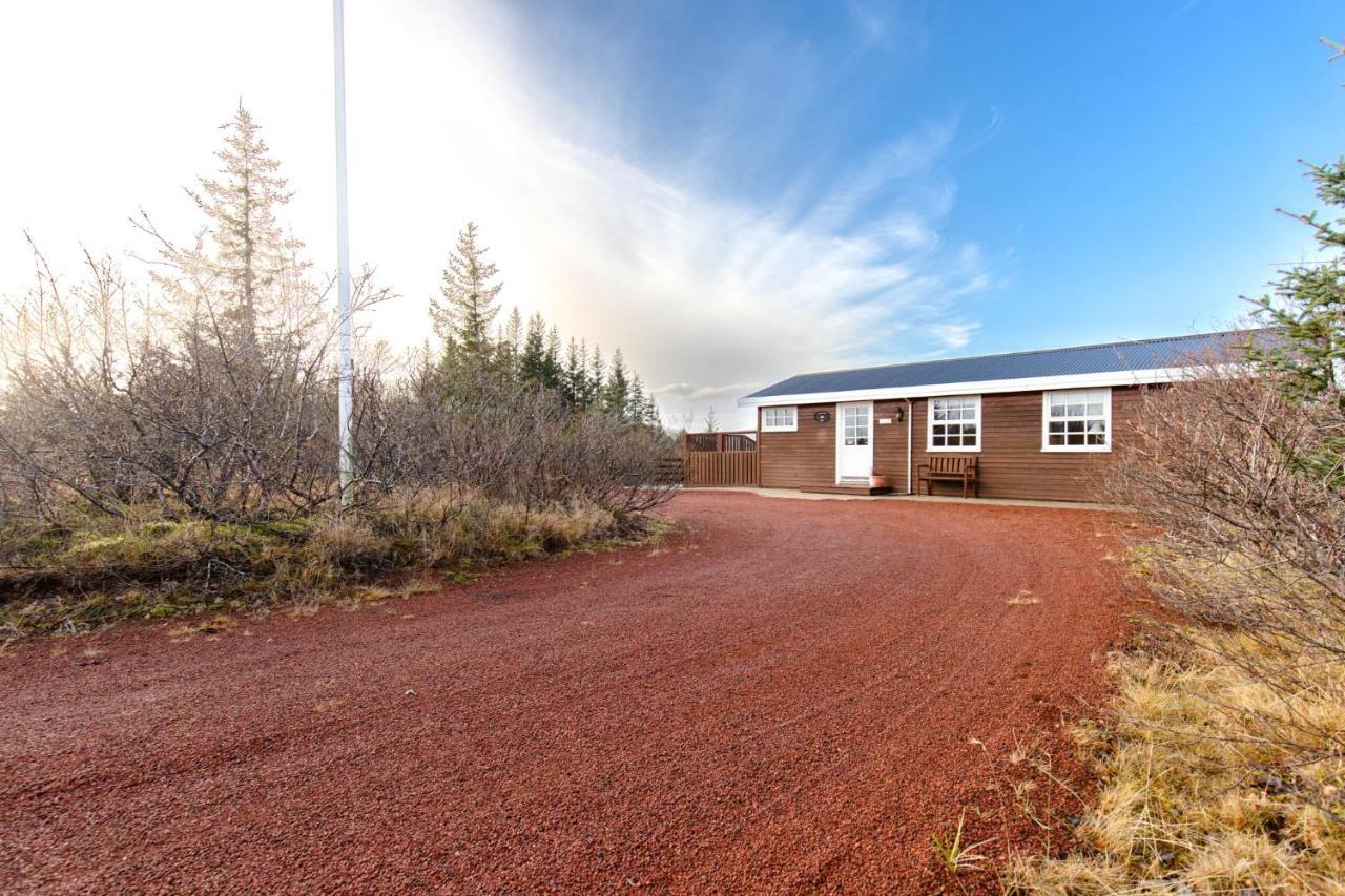 Bakkakot Lake Side Lodge Selfoss Exterior photo