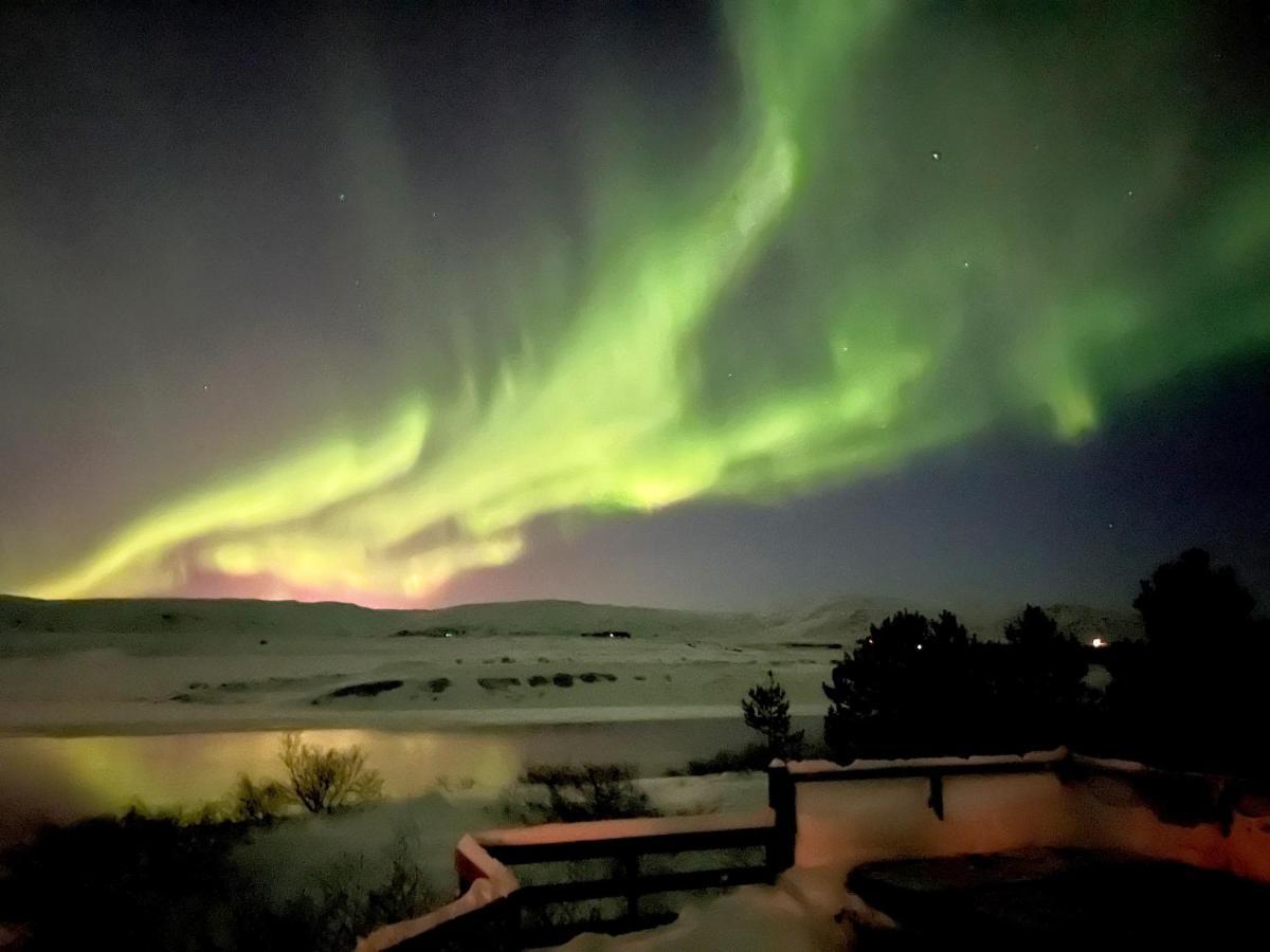 Bakkakot Lake Side Lodge Selfoss Exterior photo